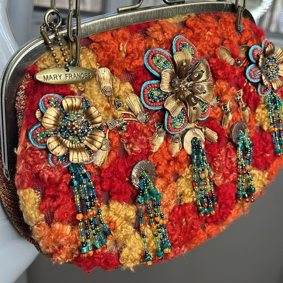 Mary Frances Wool Appliqué Beaded Double Chain Handles Kisslock Bag - New - Picture 3 of 12